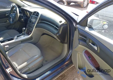 2013 Chevrolet Malibu 1Lt из США, поврежденный, VIN 1G11C5SA1DF357682